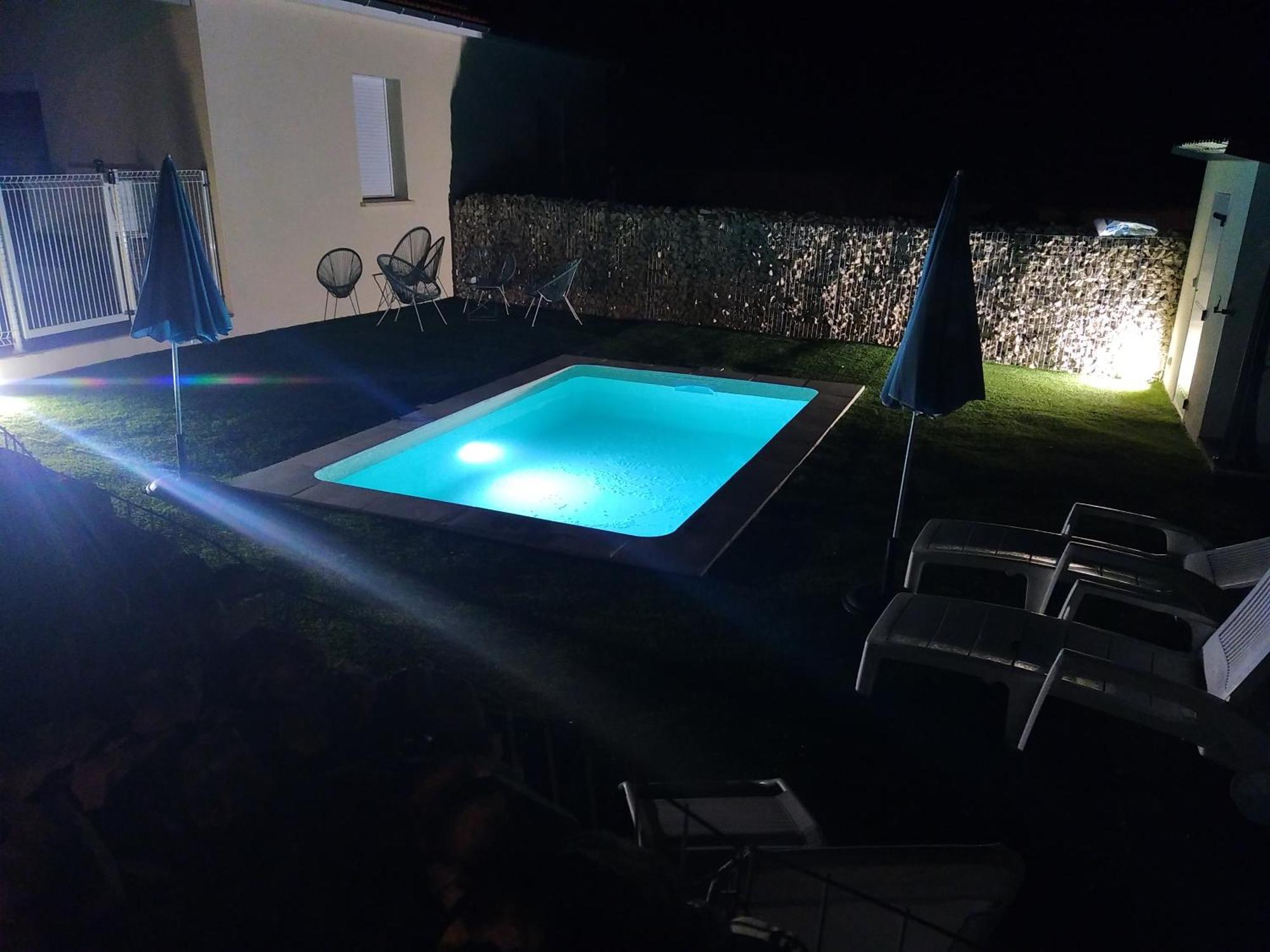 Gite D&D Avec Piscine Privative Мартель Экстерьер фото